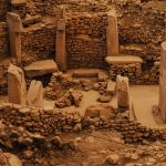 Carved stone pillars at Göbeklitepe